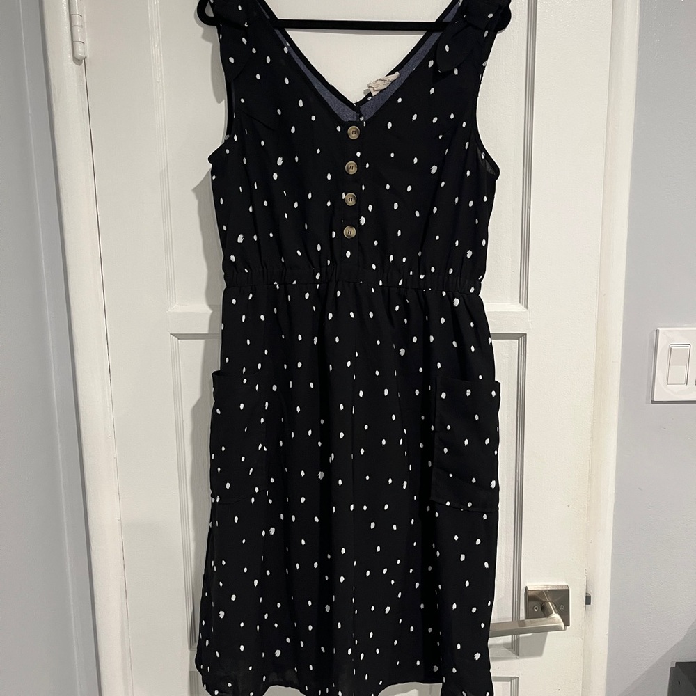 Betsey’s Boutique Shop - polka dot dress